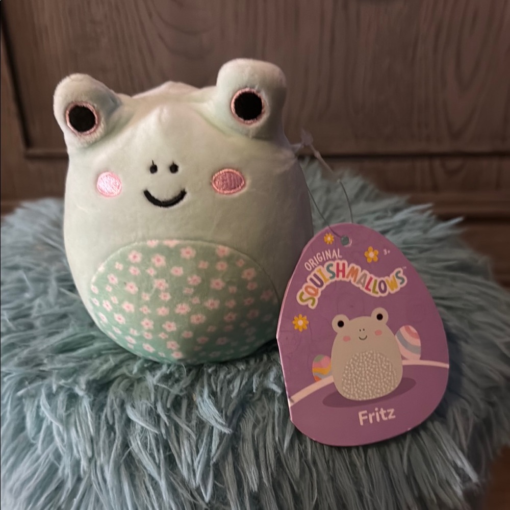 Squishmallows Fritz Frog - Mint Green and Pink - Picture 2 of 5